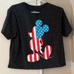 Disney Mickey Mouse USA Top Women’s size L